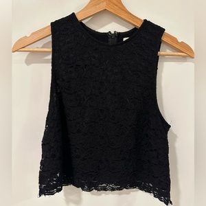 Aritzia Size (S) Cropped Tank Top Black